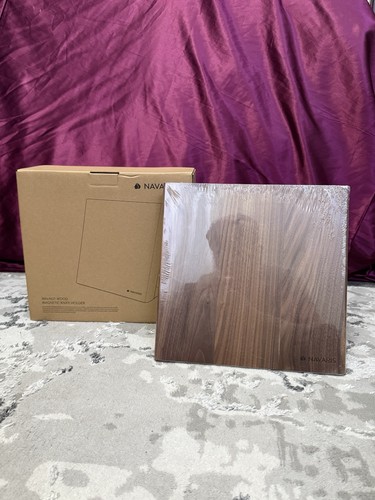 Navaris walnut wood magnetic - walnut,