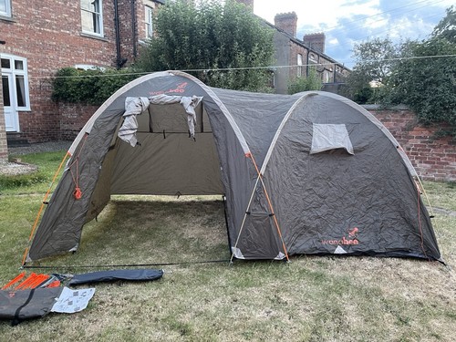 Four man tent with porch - tent,