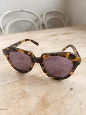 KAREN WALKER Number One