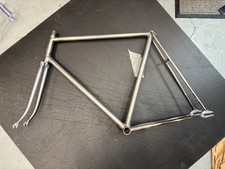 Gillott? Hobbs? Vintage track