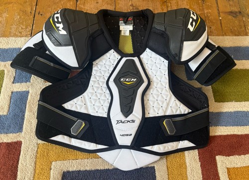 Ccm tacks 4052 senior shoulder - senior,