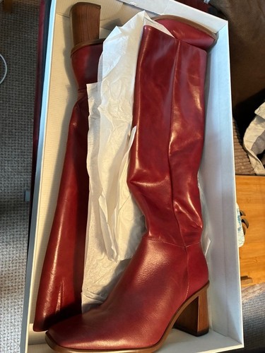 Ladies leather knee high - knee,
