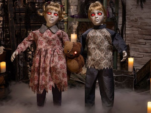 Animated apocalypse twins prop - apocalypse,