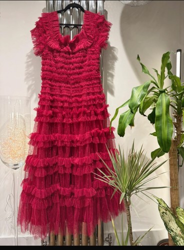 Needle thread ruffle red - &,