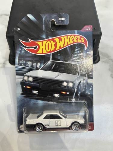 Hot wheels nissan skyline 2000 - nissan,