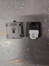 Wardrobe Plastic Plate 2inch 5cm Dia Wheel Sliding Door Roller Wardrobe Wheel