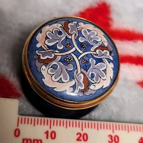Tks enamels pill box - tks,