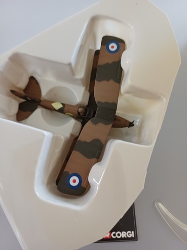 Corgi showcase diecast - corgi, model