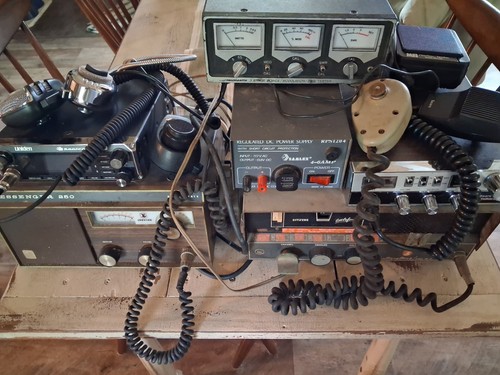 Radio lot - radio,