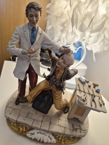 Capodimonte porcelain figurine - capodimonte,