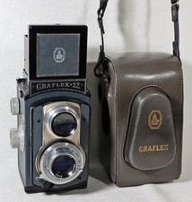 GRAFLEX 22 Model 200 Twin-Lens