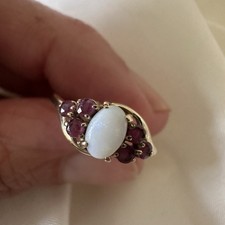 Vintage 9ct Gold Opal And Punk