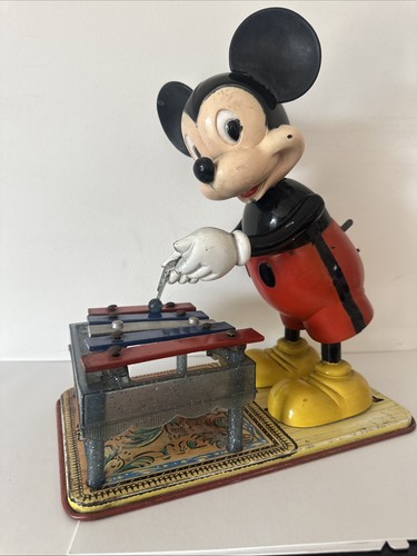 Rare 1950 walt disney tin - rare,