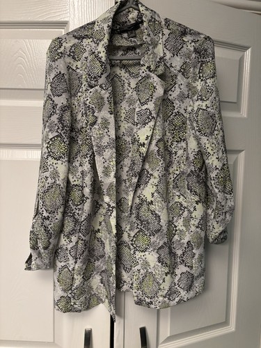 Ladies blazer type jacket - blazer,