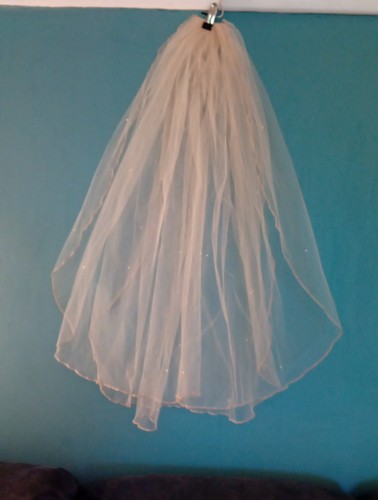 Ivory veil tier - veil,