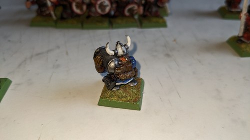 Dwarf cannon crewman warhammer - crewman,