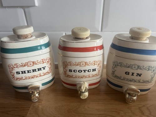 Lovely vintage set wade - lovely, 3
