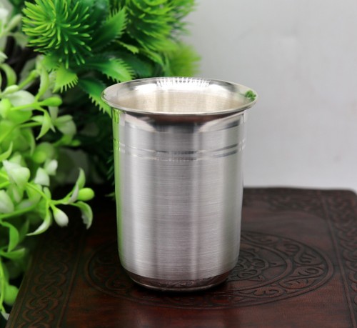 999 fine silver water - , milk