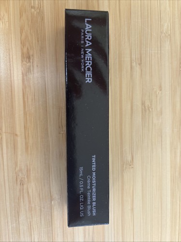 Laura mercier tinted - laura,