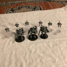 Warhammer 40k T’au Empire Tau XV8 Crisis Battlesuits