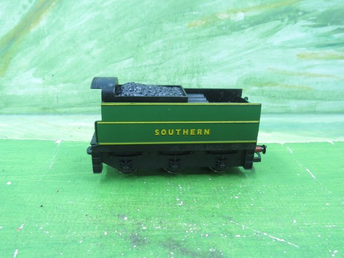 Hornby r38 battle britain - of,