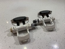 Vintage Look Delta Pedals