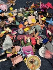 Bratz Accessories & Shoes Lot – Vintage Doll Clothes, Bags & Shoes Mix – MGA –