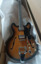 ES-335 Style Semi-Hollow