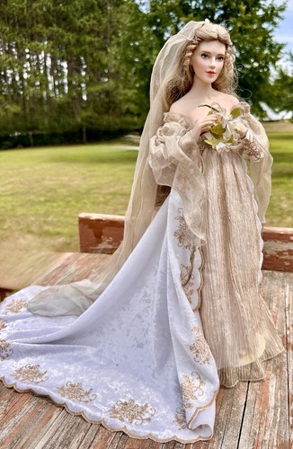 Franklin mint guinevere - mint,