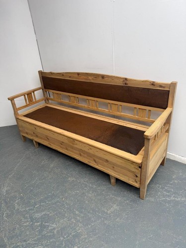 Original antique old - an,
