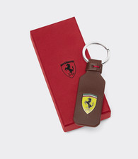 FERRARI    ESSENTIAL LEATHER