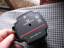 Grundfos UPS3 15-50/65 130