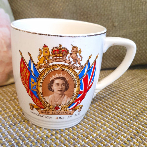 Queen elizabeth 1953 - queen, ii