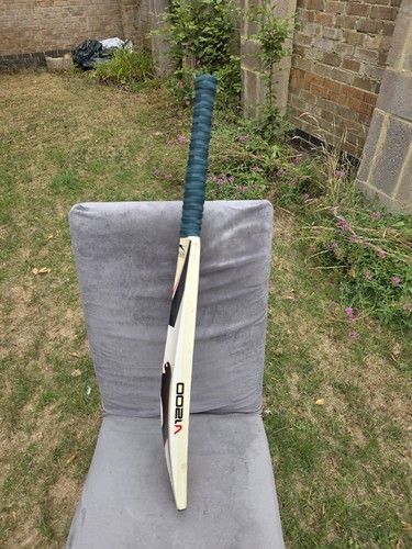 Cricket bat full size - cricket,