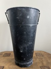 Black Galvanised Florist