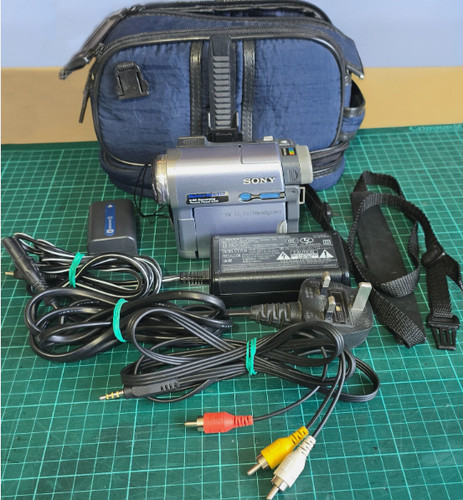 Sony dcr trv22e mb - sony, dcr-trv22e