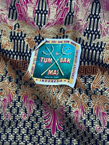 Indonesia tum bak - tum, material