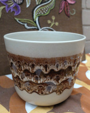 VINTAGE  MID CENTURY PLANT POT