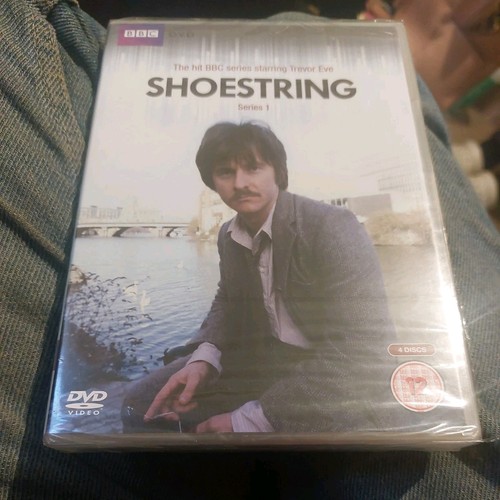 Shoestring - ,