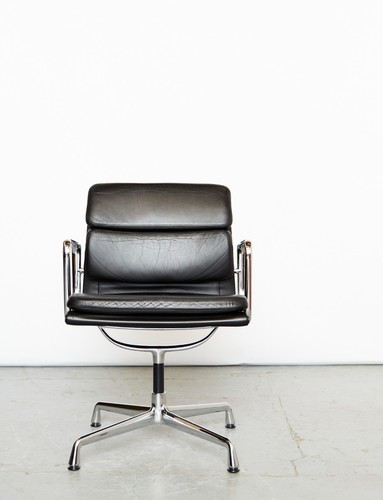 Charles ray eames chair ea - eames,