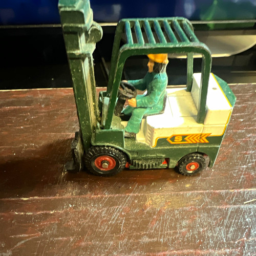 Diecast forklift truck model - truck,