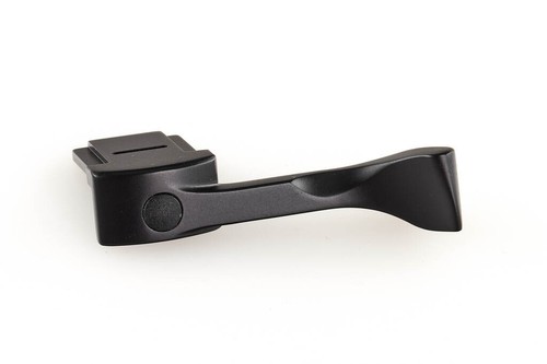 Thumbs for leica - up, /