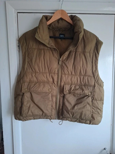 Zara sleeveless puffer jacket - zara,