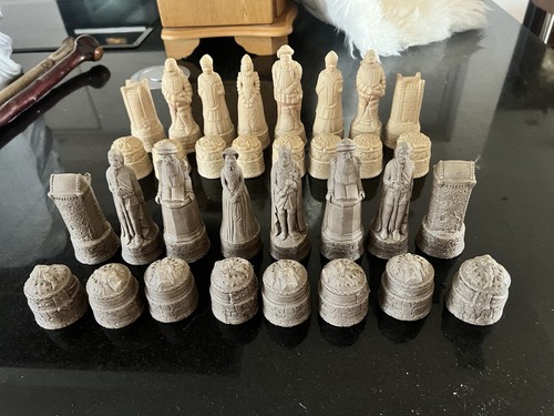Chess set english scottish - chess,