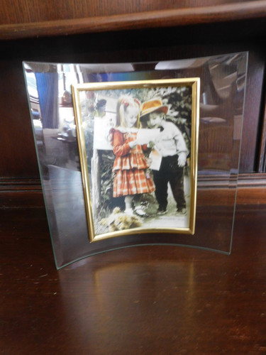 Curved glass photo frame - curved,