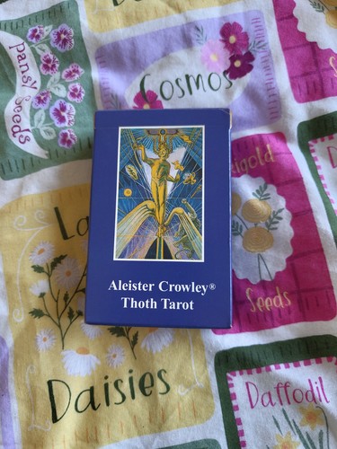 Deluxe thoth tarot deck - thoth,