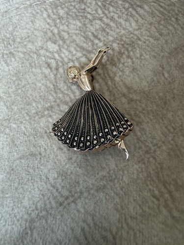 Art deco brooches - brooches,