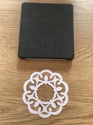 Ornate plate flower - ornate,
