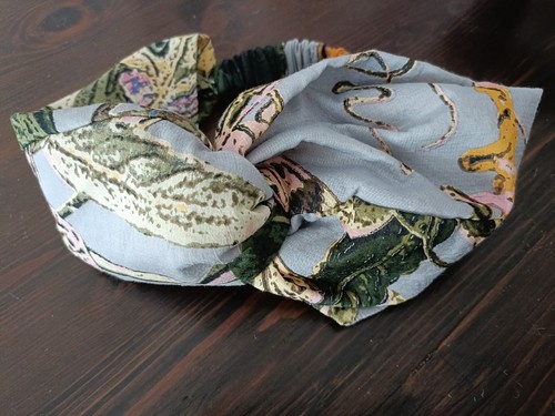 One hundred stars turban twist - one,