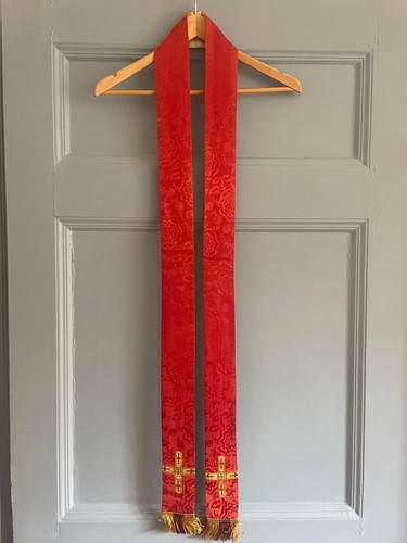 Red silk priest - , used